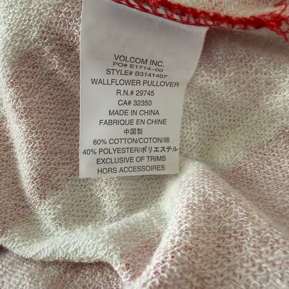 Volcom Striped Pullover Hoodie Red White Sweatshirt Women's XL NWT - Picture 6 of 6